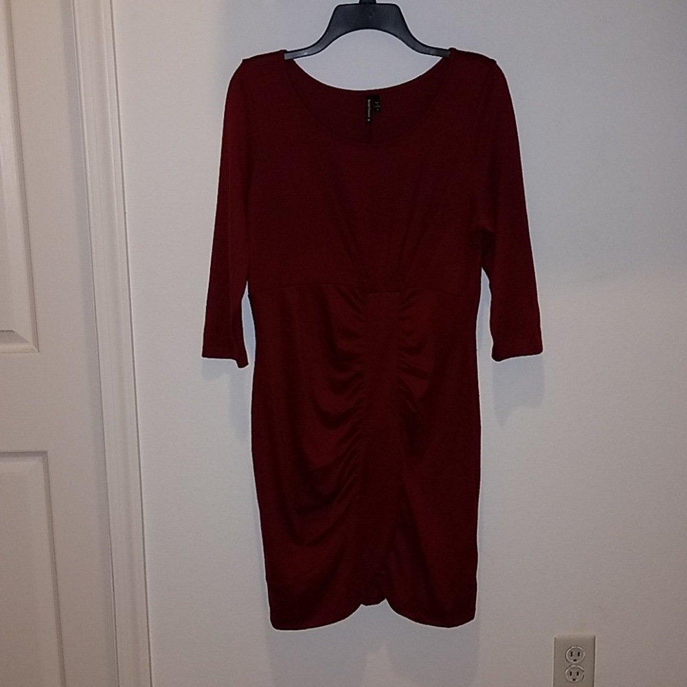 💝 HP💃 3/4 sleeve sweater dress. Like new!